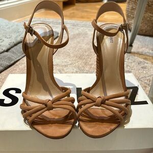 SCHUTZ NUDE SUEDED NUBUCK LEATHER HEELS SANDALS SIZE 9.5